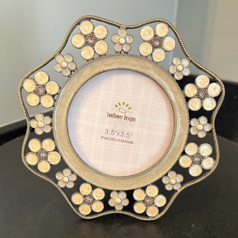 *Gorgeous Floral Crystals Cream Gold Photo Picture Frame Shabby Chic Cottagecore